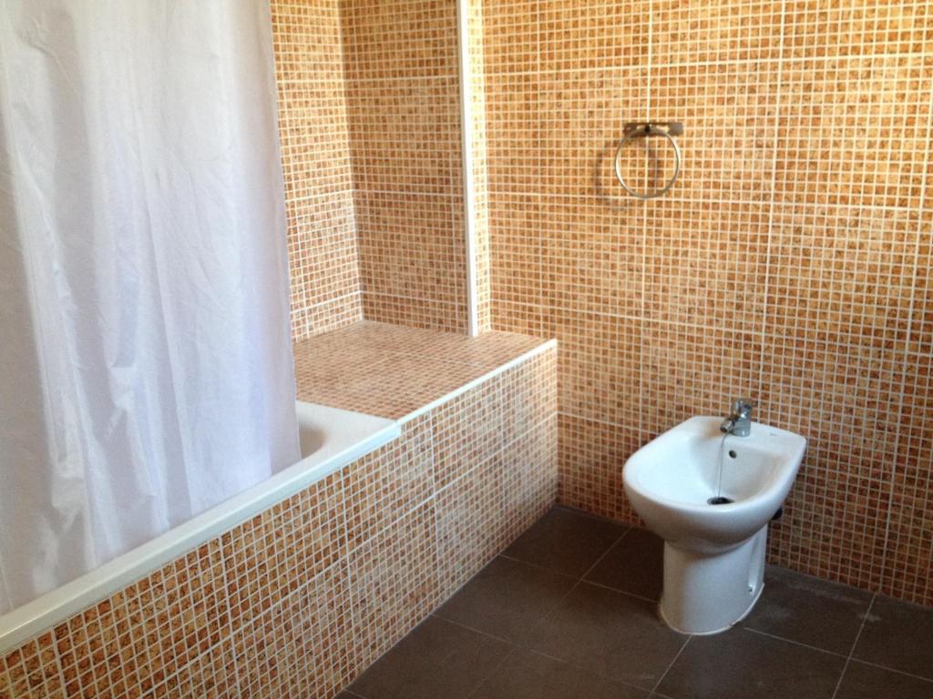 Image of Apartment - 1 Bedrooms - 1 Bathrooms for Rental in Town Area-Gibraltar, Image 8